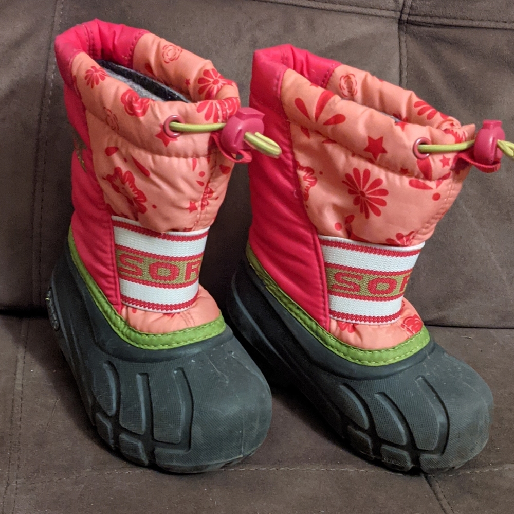Sorel snow boots toddler girls size 6